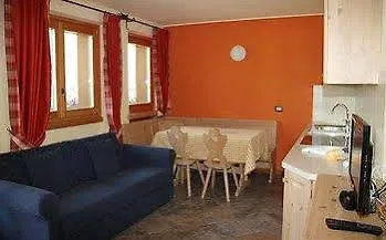 Pedranzini Aparthotel 2*